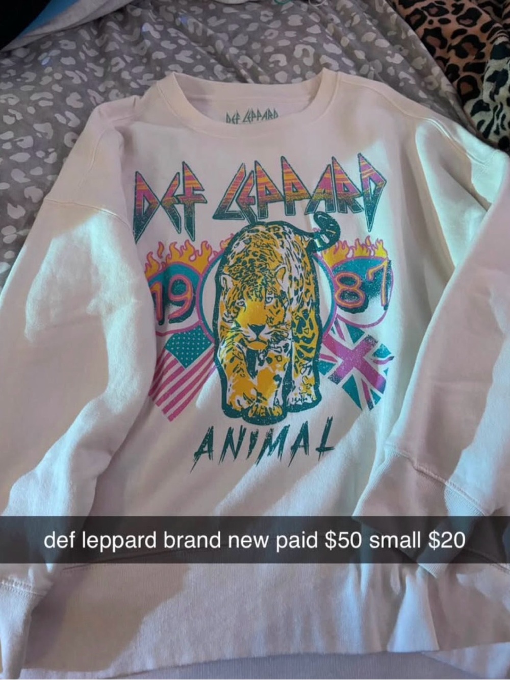 Def Leppard 'Animal' Graphic Sweatshirt - White